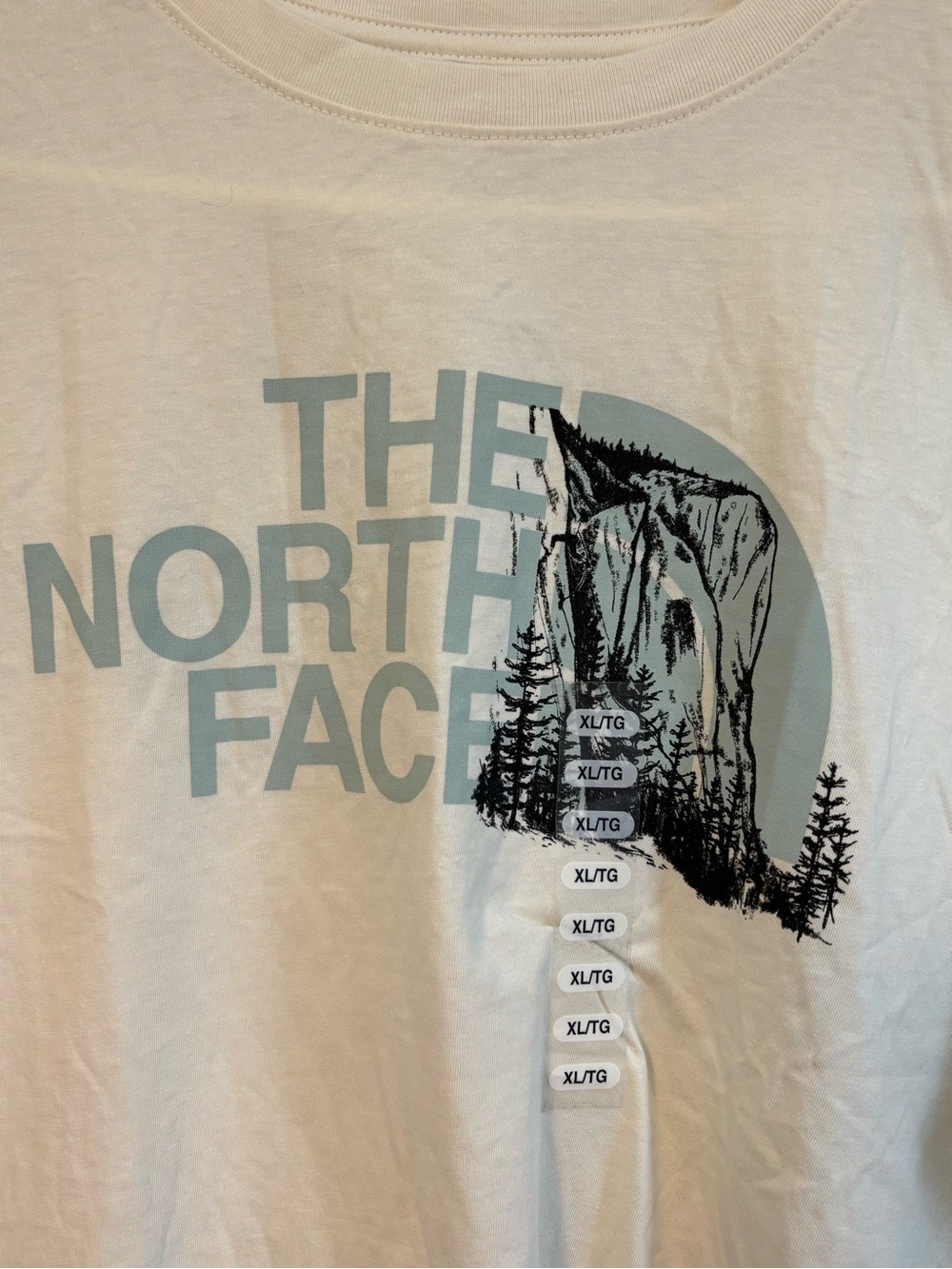 The North Face Women’s Novelty Graphic Tee White Dune Cream Relaxed Fit XL NWT - Picture 2 of 7
